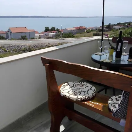 Marijan - アパート *