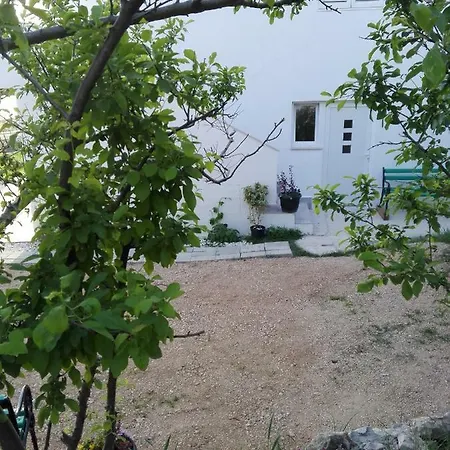 Marijan - アパート ルティナ