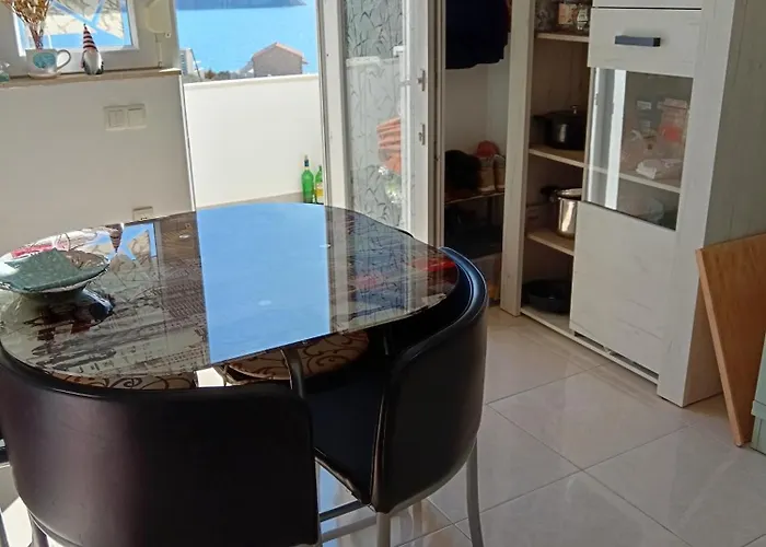 Διαμέρισμα Marijan - *